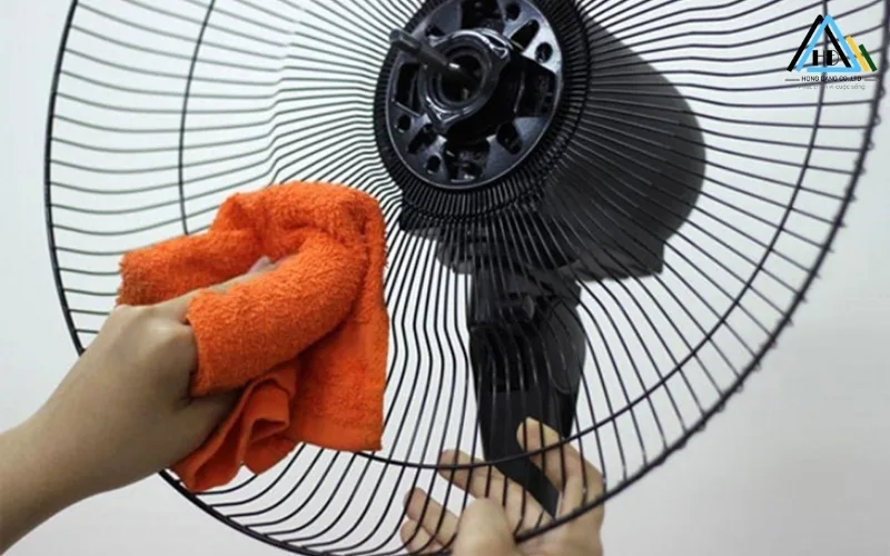 Kinh nghiệm chọn dầu tra quạt tốt